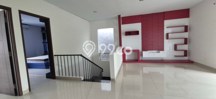 Rumah Elit LB 240m2 Siap Pakai Desain Elegan di Kota Baru Parahyangan, Bandung Rumah Elit LB 240m2 Siap Pakai Desain Elegan di Kota Baru Parahyangan, Bandung