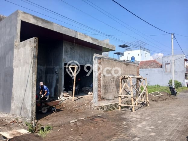 Rumah Minimalis Dijual di Sukun 2 Kamar dengan Luas Tanah 93m2 Rumah Minimalis Dijual di Sukun 2 Kamar dengan Luas Tanah 93m2