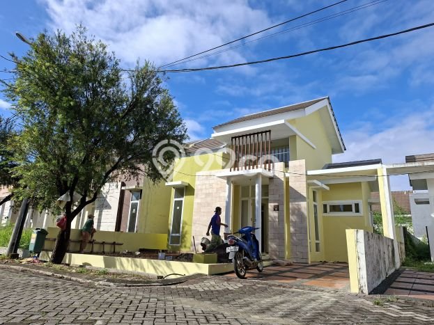 Rumah Modern Cantik 2 KT Siap Huni di Jonggol Rumah Modern Cantik 2 KT Siap Huni di Jonggol