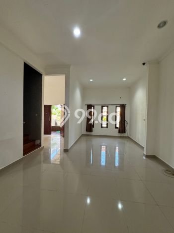 Siap Huni Hunian Elit 3 Kamar di Kelapa Gading Dekat ke Mana Pun Siap Huni Hunian Elit 3 Kamar di Kelapa Gading Dekat ke Mana Pun