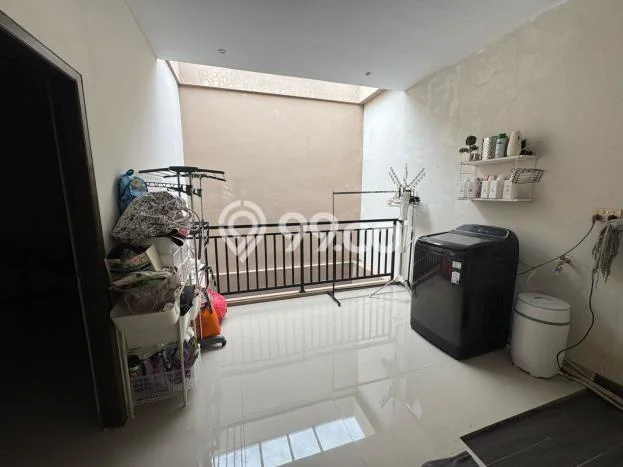 Disewakan! Rumah 3 Kamar Tidur &
3 Kamar Mandi di Batam Centre, Batam Disewakan! Rumah 3 Kamar Tidur &
3 Kamar Mandi di Batam Centre, Batam