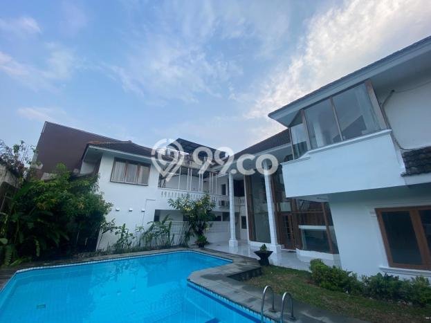 Disewakan! Rumah 5 Kamar Tidur &
3 Kamar Mandi di Cipete, Jakarta Selatan Disewakan! Rumah 5 Kamar Tidur &
3 Kamar Mandi di Cipete, Jakarta Selatan