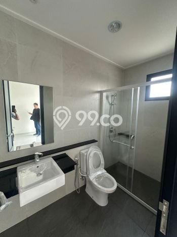 Rumah Kontrakan Jakarta Utara LT 90m2 LB 151m2 Area Pantai Indah Kapuk 2 Rumah Kontrakan Jakarta Utara LT 90m2 LB 151m2 Area Pantai Indah Kapuk 2