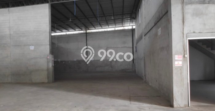 Unit Gudang Disewa Lokasi Kubu, Kubu Raya Spesifikasi Luas Bangunan 552m2 Unit Gudang Disewa Lokasi Kubu, Kubu Raya Spesifikasi Luas Bangunan 552m2
