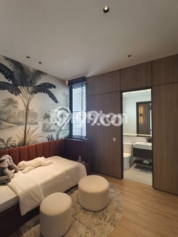 Siap Huni Rumah Mewah 5 Kamar di Pagedangan Dekat ke Mana Saja Siap Huni Rumah Mewah 5 Kamar di Pagedangan Dekat ke Mana Saja