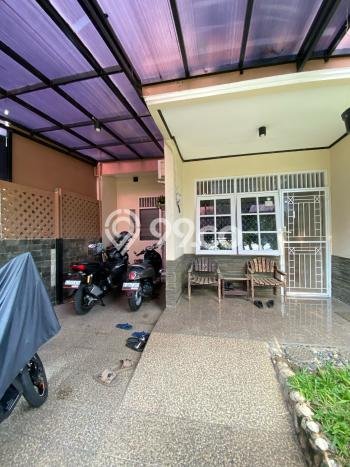 For Sale Rumah 4 Kamar Lokasi Ideal Bagus dan Strategis di Pamulang For Sale Rumah 4 Kamar Lokasi Ideal Bagus dan Strategis di Pamulang