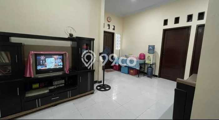 Dijual Cepat Rumah Bagus Siap Huni LB 140m2 di Ciledug, Tangerang Dijual Cepat Rumah Bagus Siap Huni LB 140m2 di Ciledug, Tangerang