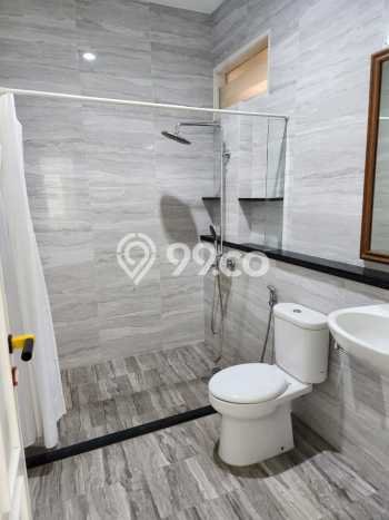 Dijual Rumah Luas Elegan Dengan View Cantik di Pondok Indah, Jakarta Selatan Dijual Rumah Luas Elegan Dengan View Cantik di Pondok Indah, Jakarta Selatan
