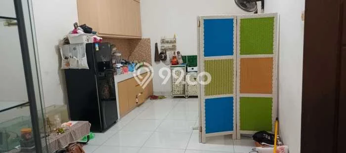 Rumah Strategis Minimalis Lb 65m2 di Pondok Aren, Tangerang Selatan Rumah Strategis Minimalis Lb 65m2 di Pondok Aren, Tangerang Selatan