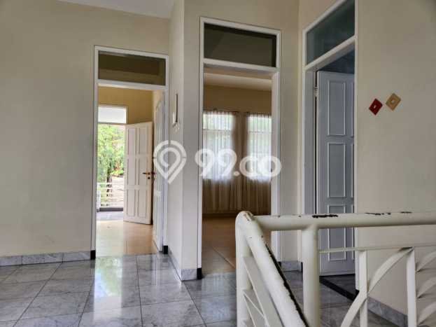 Dijual Rumah Luas Elegan Dengan View Cantik di Pondok Indah, Jakarta Selatan Dijual Rumah Luas Elegan Dengan View Cantik di Pondok Indah, Jakarta Selatan