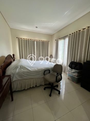 Siap Huni Rumah Mewah 4 Kamar di Cinere Dekat ke Mana Pun Siap Huni Rumah Mewah 4 Kamar di Cinere Dekat ke Mana Pun