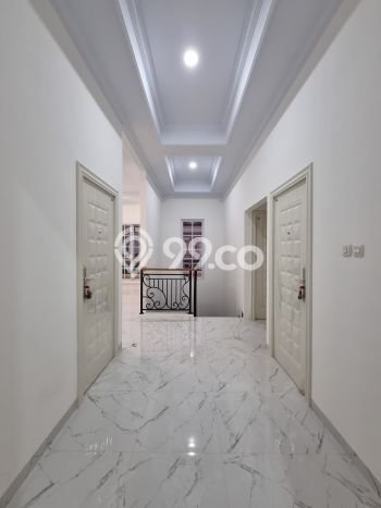Dijual Rumah 5 Kamar Lokasi Strategis Nyaman dan Strategis di Pancoran Mas Dijual Rumah 5 Kamar Lokasi Strategis Nyaman dan Strategis di Pancoran Mas
