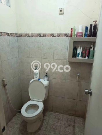 Jual Rumah Eksklusif 4 KT di Srengseng, Jakarta Barat Jual Rumah Eksklusif 4 KT di Srengseng, Jakarta Barat