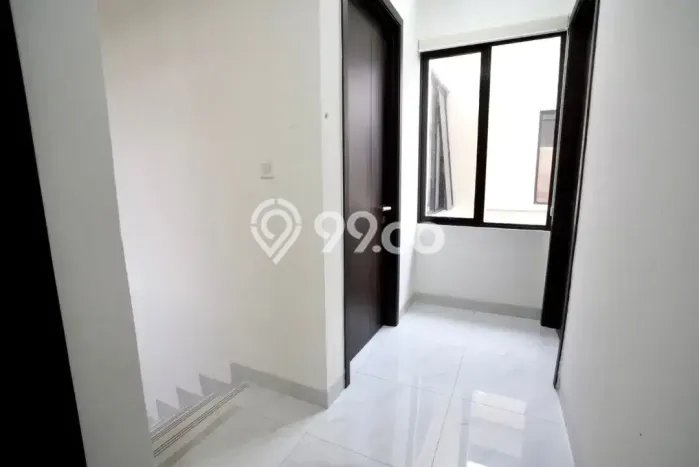 Sewa Rumah Harga Terjangkau di Suvarna Sutera Tangerang dengan 4 KT Sewa Rumah Harga Terjangkau di Suvarna Sutera Tangerang dengan 4 KT
