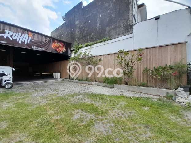 Unit Ruko Dijual di Depok Sleman Luas Tanah 340m2, Luas Bangunan 200m2 Unit Ruko Dijual di Depok Sleman Luas Tanah 340m2, Luas Bangunan 200m2