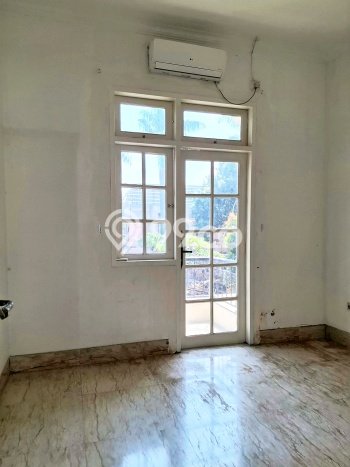 Rumah Elit Modern Tanpa Renovasi di Cibubur Bogor Rumah Elit Modern Tanpa Renovasi di Cibubur Bogor