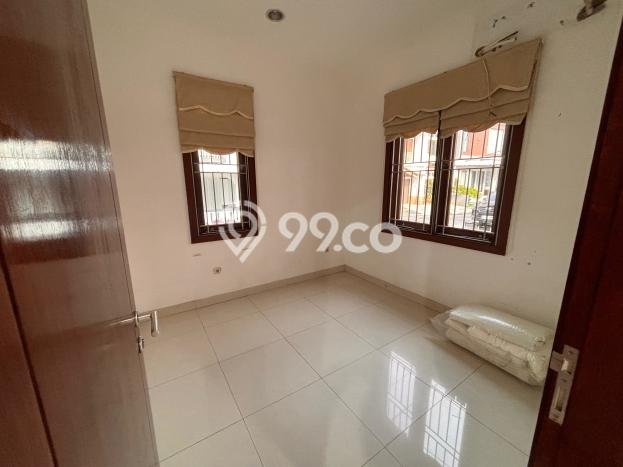 Rumah Eksklusif Siap Huni LT 116m2 di Kelapa Gading, Jakarta Utara Rumah Eksklusif Siap Huni LT 116m2 di Kelapa Gading, Jakarta Utara