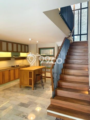 Rumah Luxury Modern Siap Huni di Cipinang Jakarta Timur Rumah Luxury Modern Siap Huni di Cipinang Jakarta Timur