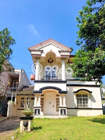 Rumah Elit Modern Tanpa Renovasi di Cibubur Bogor Rumah Elit Modern Tanpa Renovasi di Cibubur Bogor
