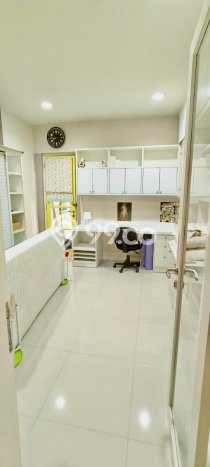 Dijual Rumah Luas Megah Dengan View Cantik di Citraland, Surabaya Dijual Rumah Luas Megah Dengan View Cantik di Citraland, Surabaya