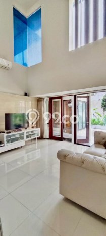 Dijual Rumah Luas Megah Dengan View Cantik di Citraland, Surabaya Dijual Rumah Luas Megah Dengan View Cantik di Citraland, Surabaya