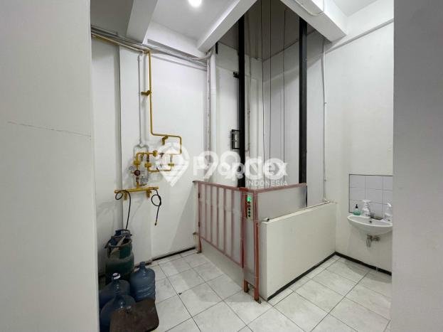 Dijual! Ruko di Citraland Surabaya LT 95m2 / LB 176m2 Kawasan Bisnis Dijual! Ruko di Citraland Surabaya LT 95m2 / LB 176m2 Kawasan Bisnis