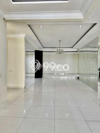 Dijual Rumah Elit Exclusive di Pakuwon Indah, Surabaya Dijual Rumah Elit Exclusive di Pakuwon Indah, Surabaya