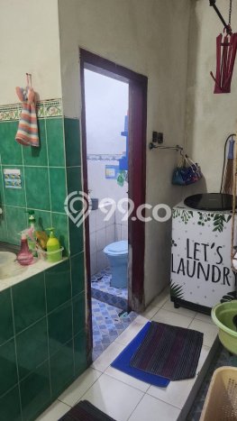 Rumah Modern Cantik 2 KT Siap Huni di Wiyung Rumah Modern Cantik 2 KT Siap Huni di Wiyung