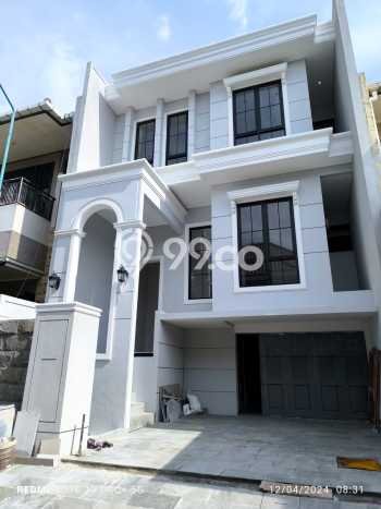 Rumah Mewah Dijual LT 128m2 di Dukuh Pakis, Surabaya Rumah Mewah Dijual LT 128m2 di Dukuh Pakis, Surabaya