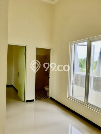 Hunian Cantik Modern Lb 69m2 di Menganti, Surabaya Hunian Cantik Modern Lb 69m2 di Menganti, Surabaya