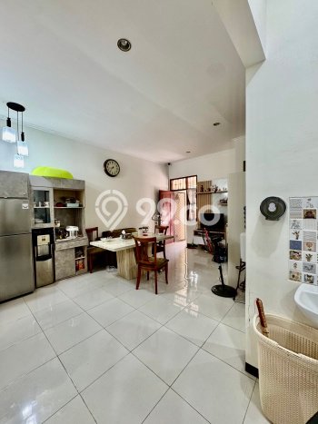 For Sale Hunian Rumah Terawat 2 KT di Surabaya Kota, Surabaya For Sale Hunian Rumah Terawat 2 KT di Surabaya Kota, Surabaya