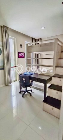 Dijual Rumah Luas Megah Dengan View Cantik di Citraland, Surabaya Dijual Rumah Luas Megah Dengan View Cantik di Citraland, Surabaya