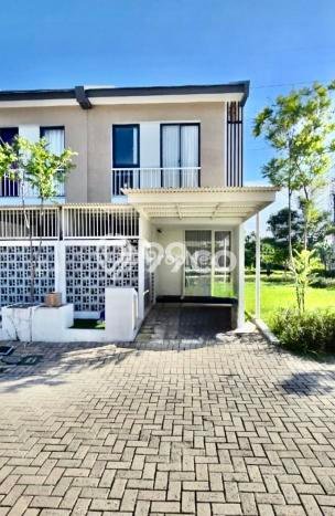 Jual Rumah Bagus Siap Huni LB 95m2 di Lakarsantri, Surabaya Jual Rumah Bagus Siap Huni LB 95m2 di Lakarsantri, Surabaya