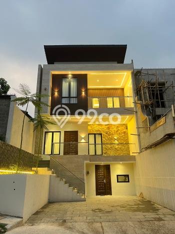 Siap Huni Rumah Mewah 5 Kamar di Jagakarsa Dekat ke Mana Pun Siap Huni Rumah Mewah 5 Kamar di Jagakarsa Dekat ke Mana Pun
