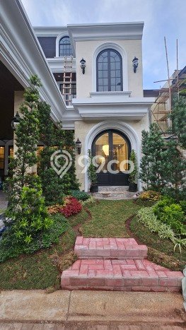 Ready to Use! Premium House LT 200m2 Desain Modern di BSD Foresta Ready to Use! Premium House LT 200m2 Desain Modern di BSD Foresta