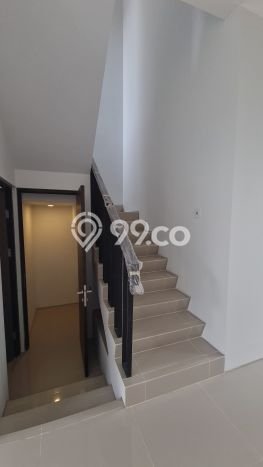 Rumah Modern Cantik 3 Kamar Siap Huni di Serpong Rumah Modern Cantik 3 Kamar Siap Huni di Serpong
