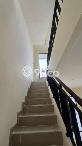 Ruko Dijual di Prime Area Tangerang Luas 102m2 Ruko Dijual di Prime Area Tangerang Luas 102m2