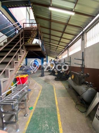 Gudang Bagus LT 880m2 LB 490m2 Dijual di BSD Tangerang Selatan Gudang Bagus LT 880m2 LB 490m2 Dijual di BSD Tangerang Selatan