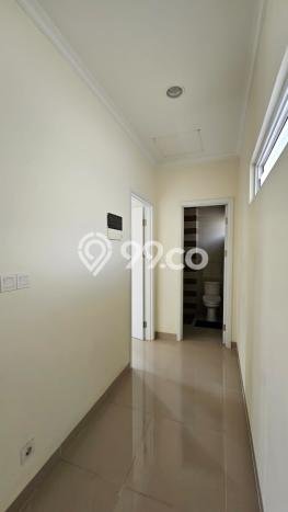 Rumah 2 KT 2 KM Pemandangan Kota di Summarecon Serpong, Tangerang Rumah 2 KT 2 KM Pemandangan Kota di Summarecon Serpong, Tangerang