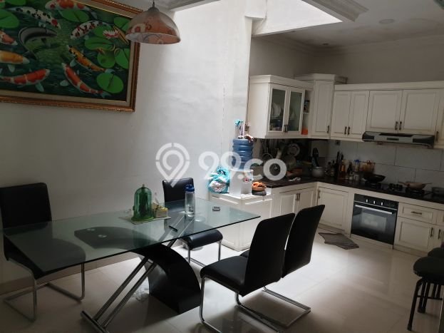 Rumah Eksklusif Dijual LT 180m2 di Karawaci, Tangerang Rumah Eksklusif Dijual LT 180m2 di Karawaci, Tangerang