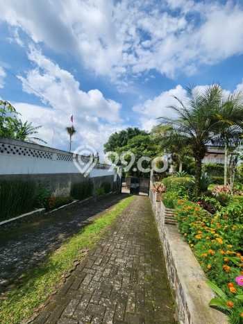 KESEMPATAN EMAS! Vila Kawasan , Ukuran 1280m2m², Lingkungan Eksklusif dengan privasi terjaga KESEMPATAN EMAS! Vila Kawasan , Ukuran 1280m2m², Lingkungan Eksklusif dengan privasi terjaga