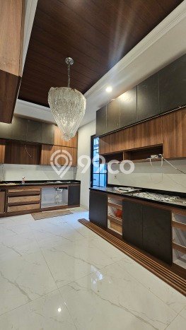 Ready to Use! Premium House LT 200m2 Desain Modern di BSD Foresta Ready to Use! Premium House LT 200m2 Desain Modern di BSD Foresta