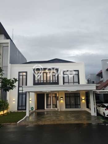 Dijual Rumah Mewah Megah Dengan View Eksklusif di Alam Sutera, Tangerang Dijual Rumah Mewah Megah Dengan View Eksklusif di Alam Sutera, Tangerang