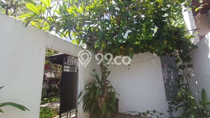 Dijual Rumah Mewah Megah Dengan View Eksklusif di Seminyak, Badung Dijual Rumah Mewah Megah Dengan View Eksklusif di Seminyak, Badung