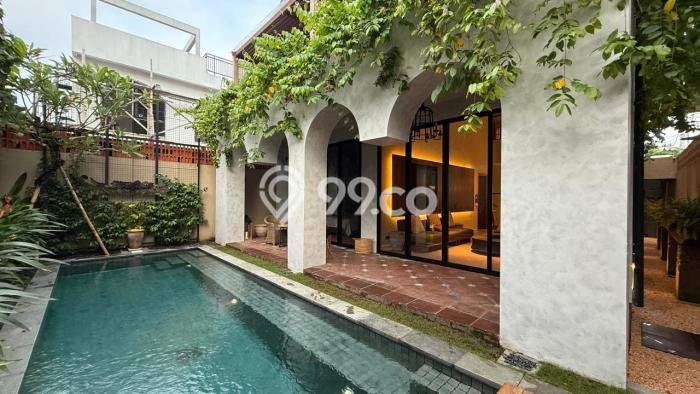 Vila Premium di Seminyak, Luas 300m2m², Akses Seminyak, Badung, Badung Vila Premium di Seminyak, Luas 300m2m², Akses Seminyak, Badung, Badung
