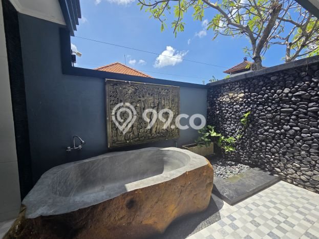 Vila Nyaman Kawasan , Ukuran 530m2m², Akses ke berbagai fasilitas Vila Nyaman Kawasan , Ukuran 530m2m², Akses ke berbagai fasilitas