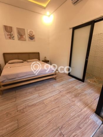 Vila Kawasan , Luas 169m2m², Akses ke berbagai keperluan Vila Kawasan , Luas 169m2m², Akses ke berbagai keperluan