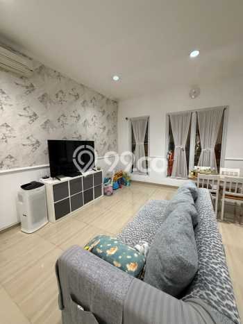 Dijual Rumah Mewah Elegan Dengan View Cantik di Duta Garden, Jakarta Barat Dijual Rumah Mewah Elegan Dengan View Cantik di Duta Garden, Jakarta Barat