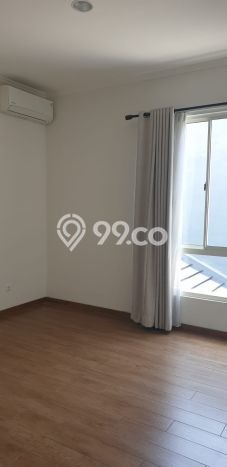 Rumah Mewah LB 119m2 Siap Huni Desain Elegan di Alam Sutera, Tangerang Rumah Mewah LB 119m2 Siap Huni Desain Elegan di Alam Sutera, Tangerang
