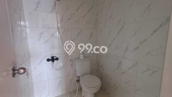 For Sale Hunian Rumah Terawat 2 KT di Gading Serpong, Tangerang For Sale Hunian Rumah Terawat 2 KT di Gading Serpong, Tangerang